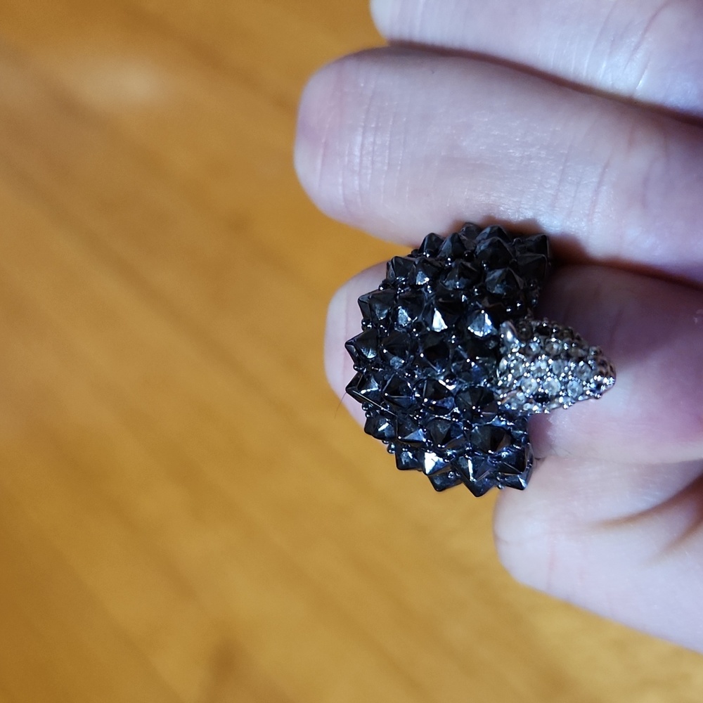 Hedgehog ring - Picture 2 of 3